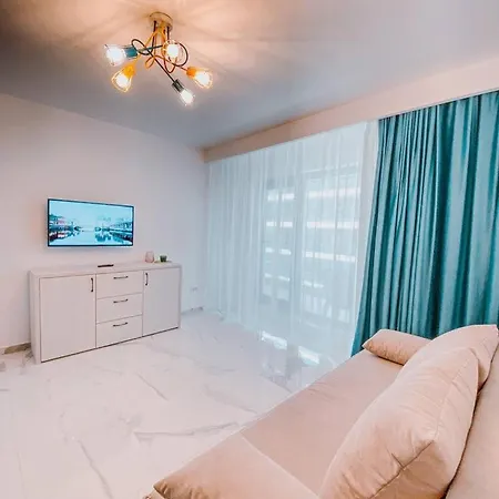 Zoria 29 By Sea View